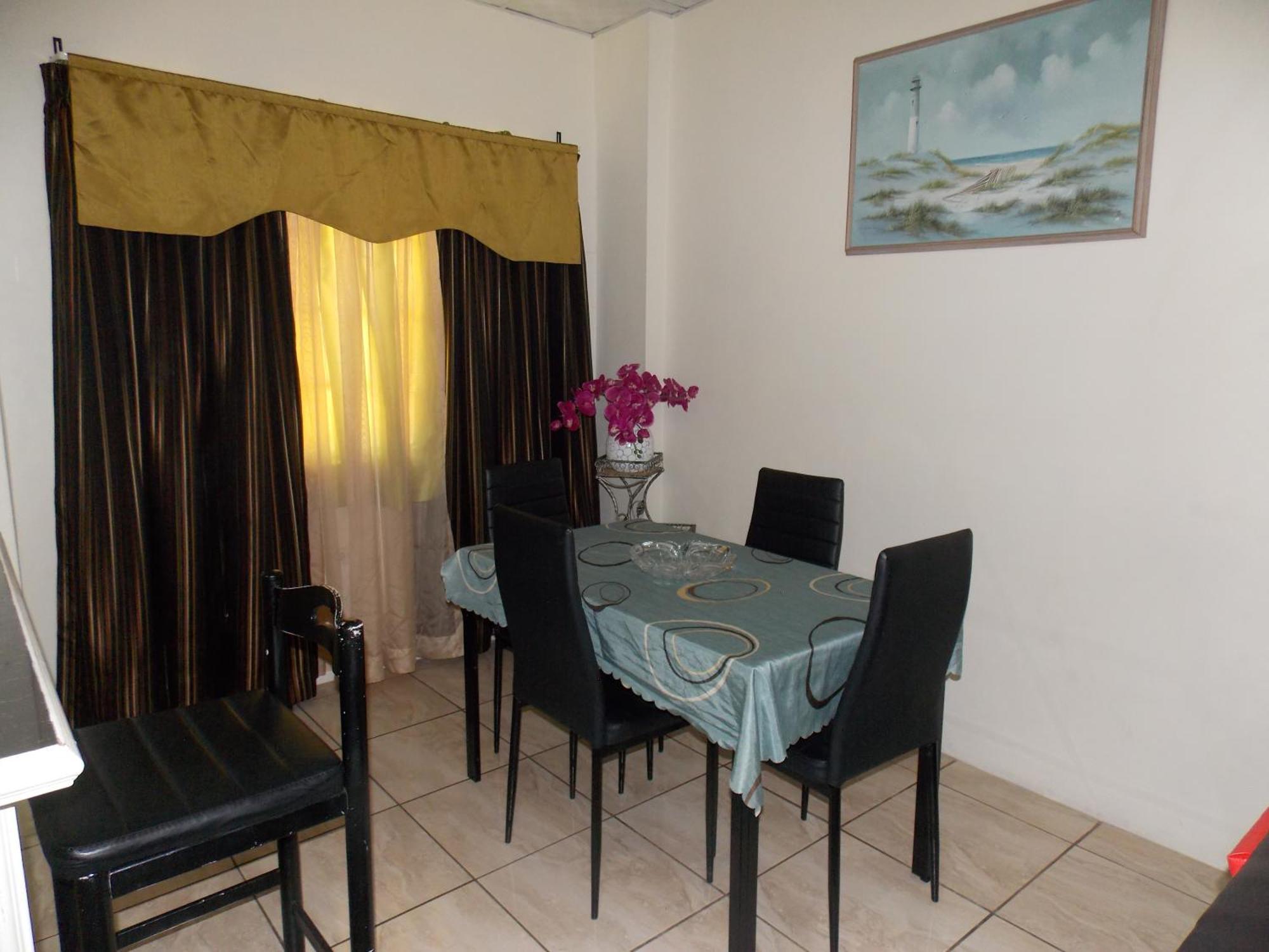 Stewart Apt- Trincity, Airport, Washer, Dryer, Office, Cable , Wifi Exteriér fotografie