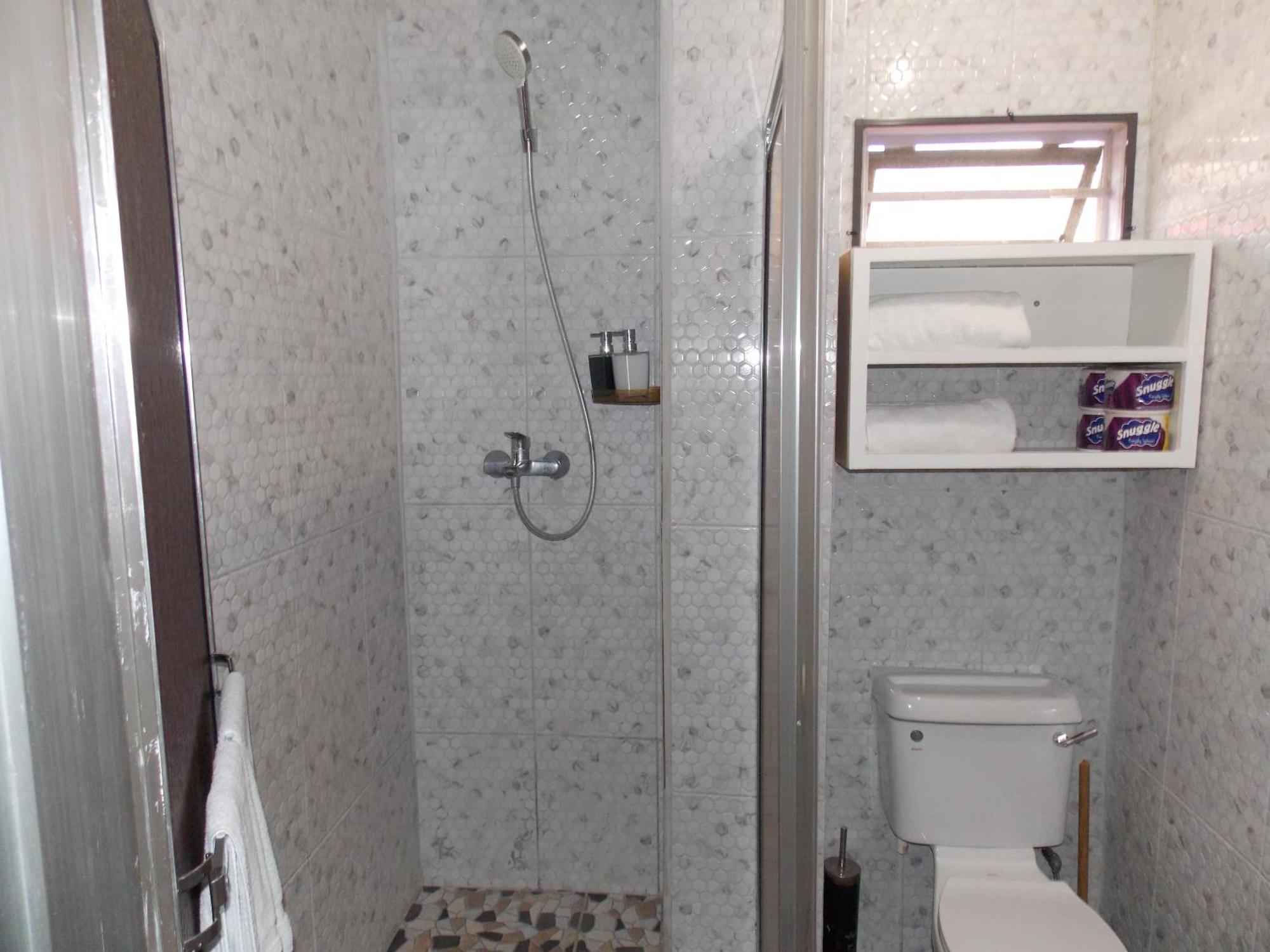 Stewart Apt- Trincity, Airport, Washer, Dryer, Office, Cable , Wifi Exteriér fotografie